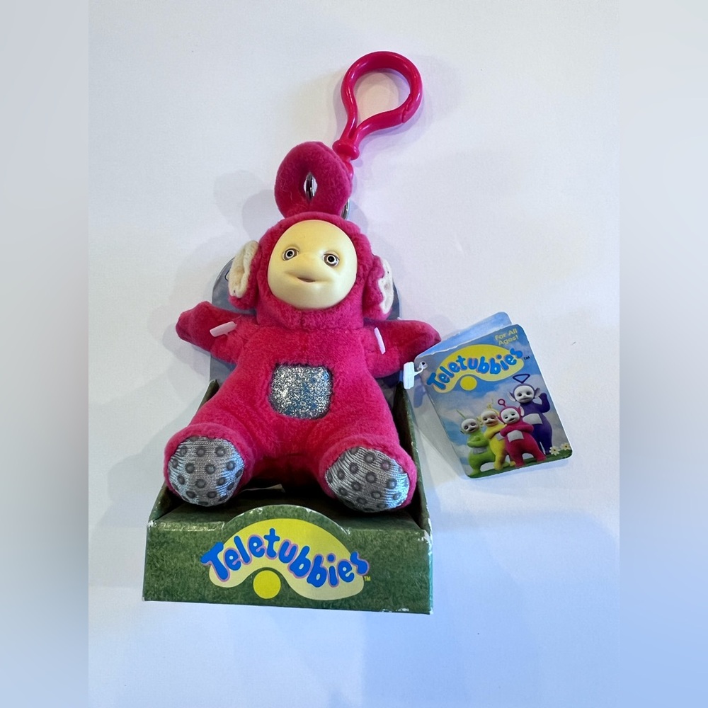 Po Red Teletubbies Clip-on Vintage Collectible in original packaging & tags
